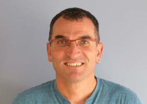 Yann Danion, artisan, gérant de la société CELTIC ISOLATIONS CLOISONS SÈCHES (CICS)